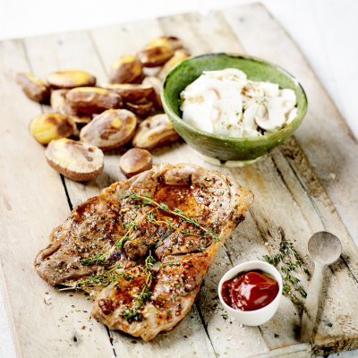 Breaded Breast of Lamb, Potatoes & Mushrooms