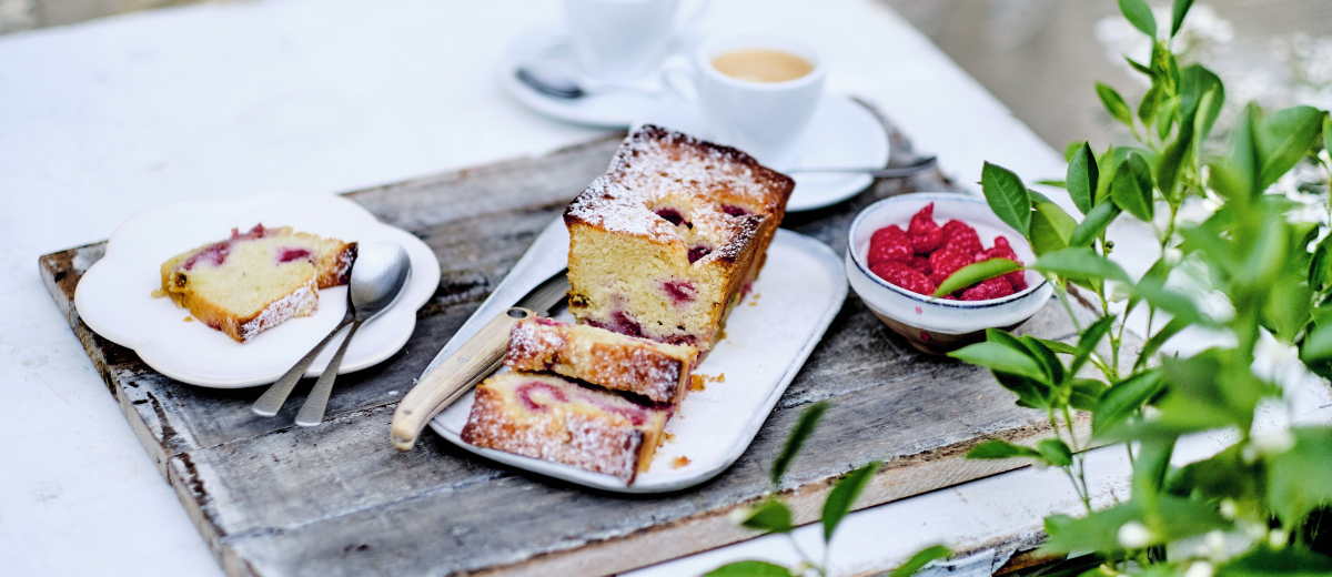 Raspberry, Lemon & Pistachio Cake