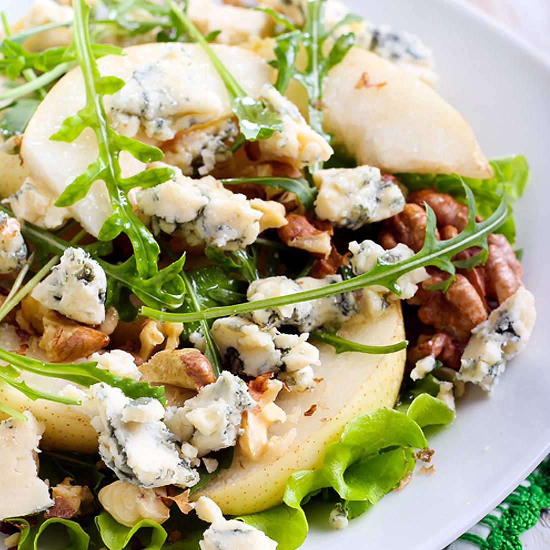 Frisée Salad with Pecans & Cranberries