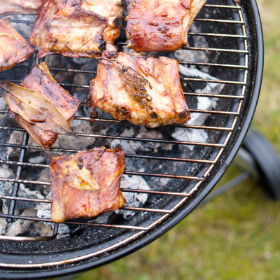 Grilled Ribs with Ginger & Garlic Marinade